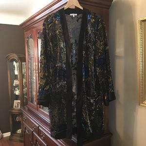 GORGEOUS Floral Velvet & Sheer Kimono